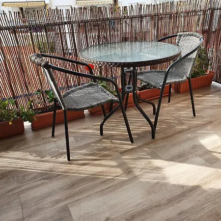In Mit Terrasse Apartment *