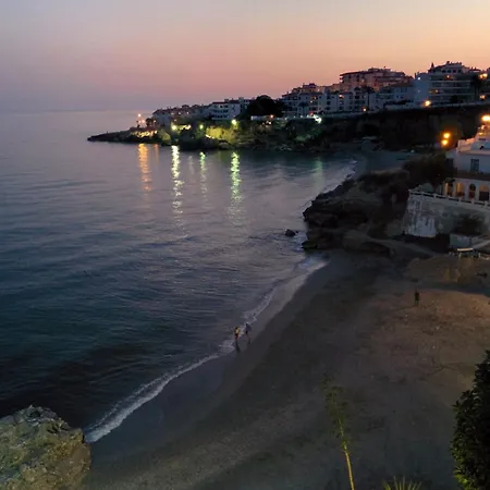 Apartment In Mit Terrasse Nerja